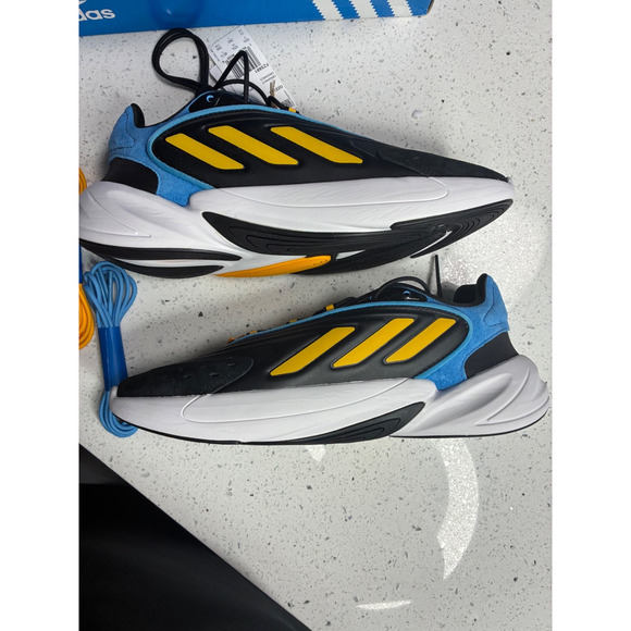New Adidas size 11 men [FZ5881] MENS ADIDAS OZELIA Sneakers main image 5